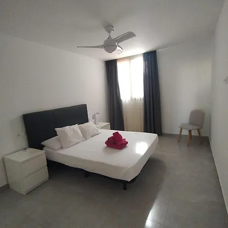 Paradise Court Americas Wifi Piscina 26 Apartment *