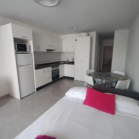 Paradise Court Americas Wifi Piscina 26 * Costa Adeje (Tenerife)